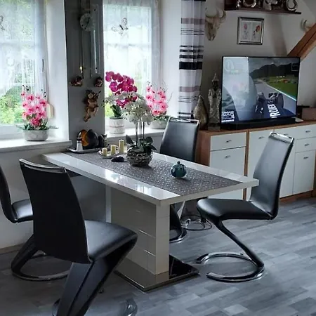 Lejlighed Haus Leona *